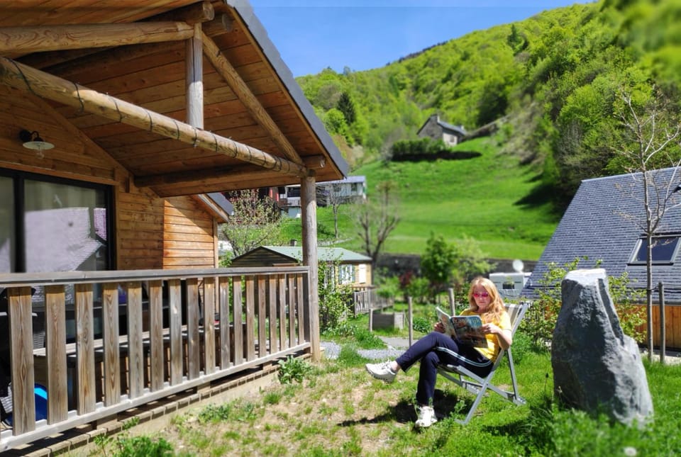 Balcony/Terrace, Mountain view