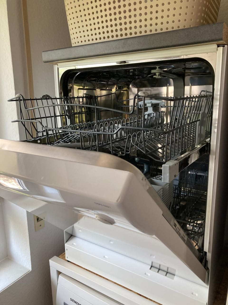 dishwasher