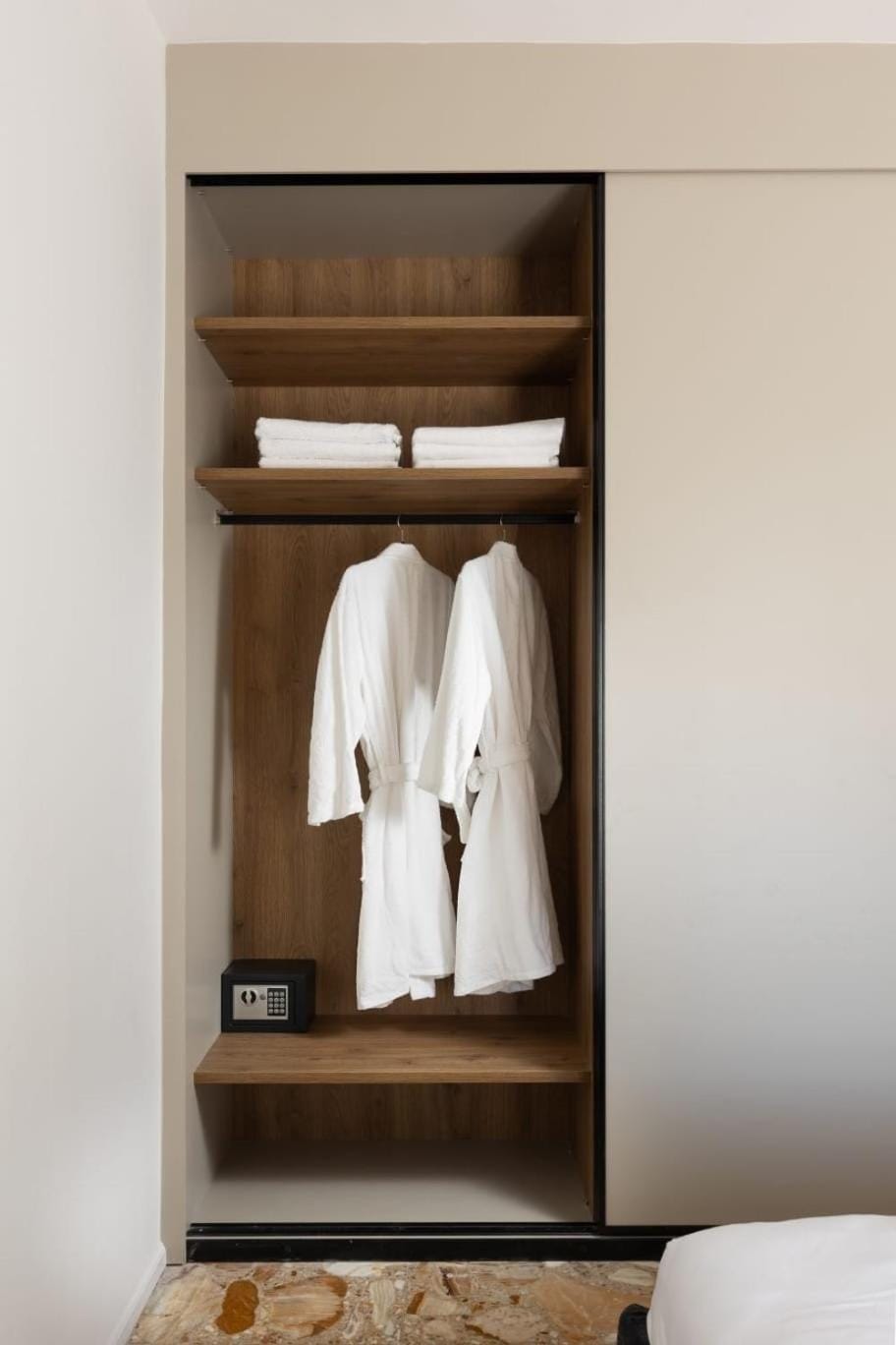 Bedroom, safe, towels, wardrobe