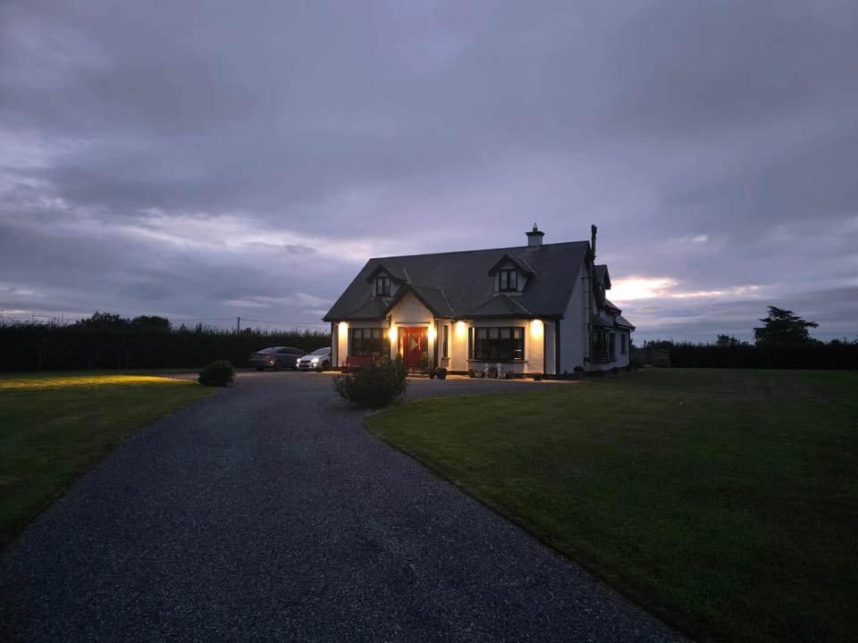 Property building, Night