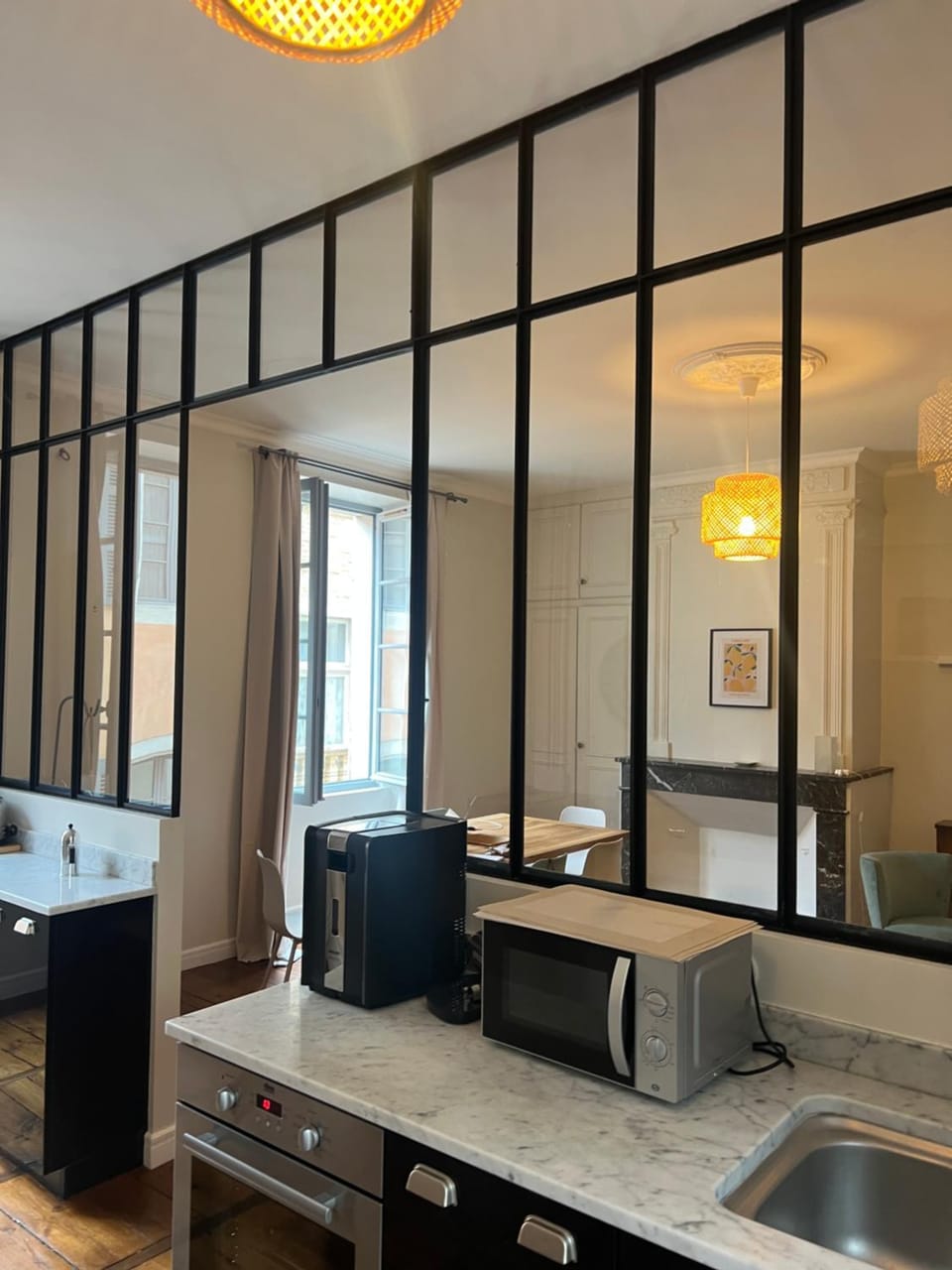 Beautiful accommodation - Hypercentre Marketplace Apartment in Cahors