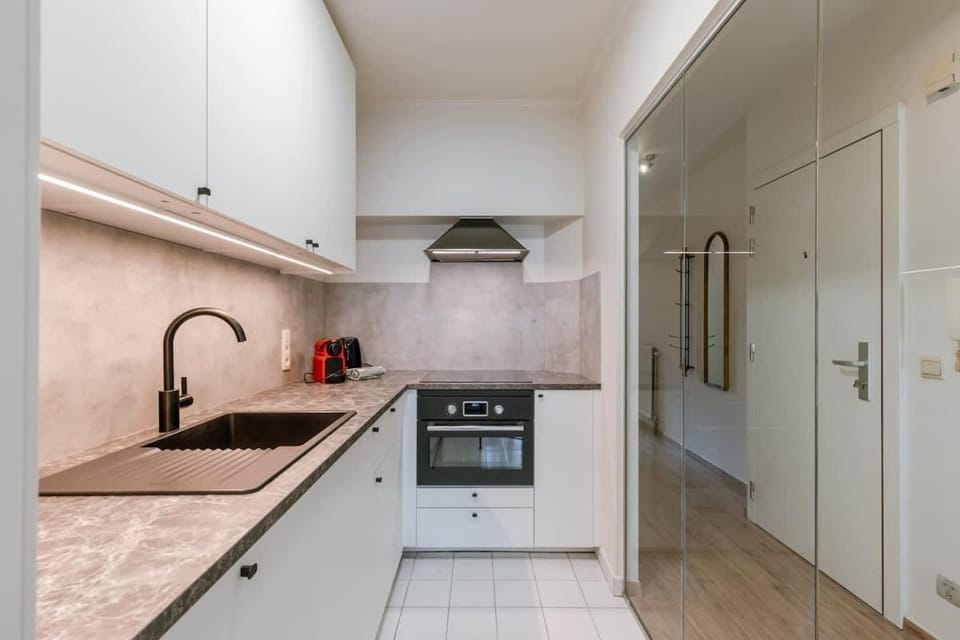 Casiola - Bright & Stylish Apartment with Balcony Apartment in Knokke-Heist