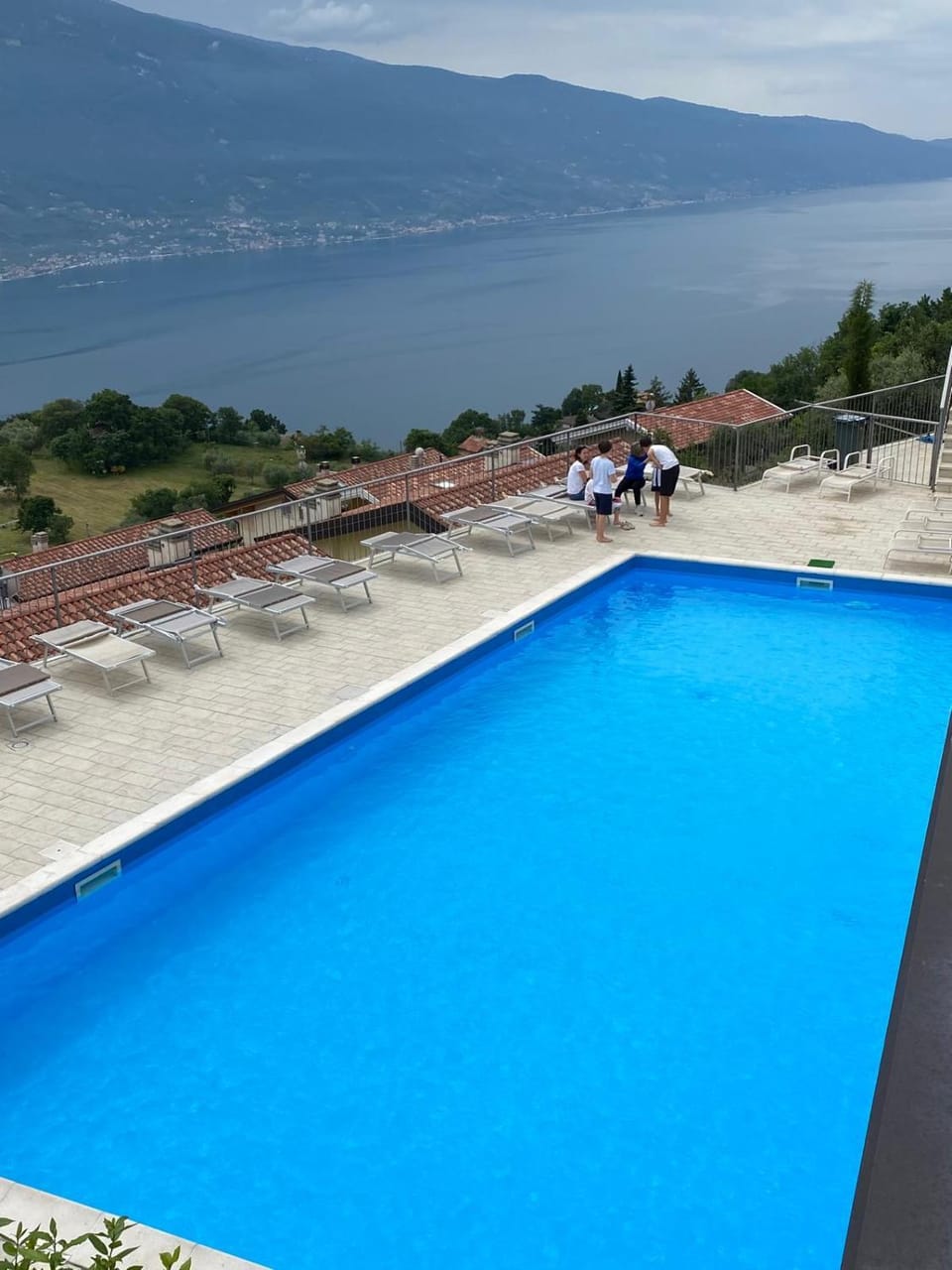 Swimming pool, Swimming pool