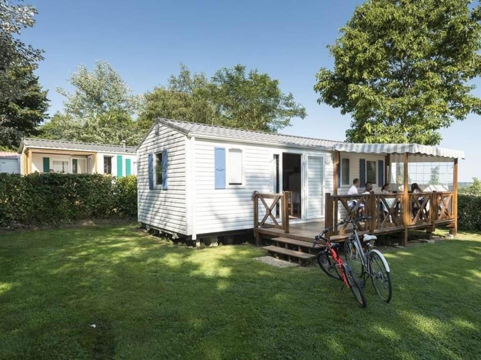 Property building, Patio, Garden view