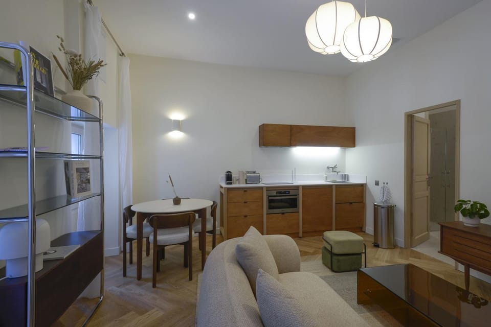 Bright apartment in the heart of Endoume Apartment in Marseille