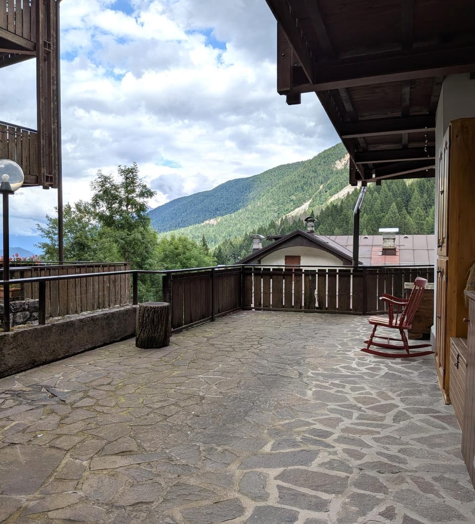 Balcony/Terrace, Inner courtyard view