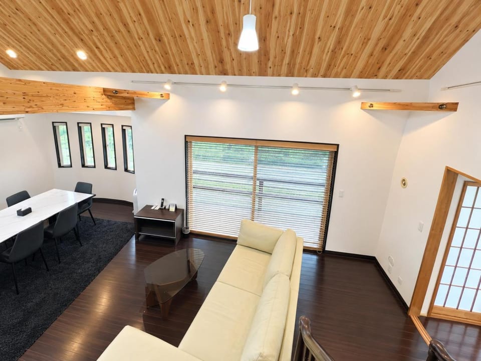 箱根 森の風を感じる一軒家 House in Hakone
