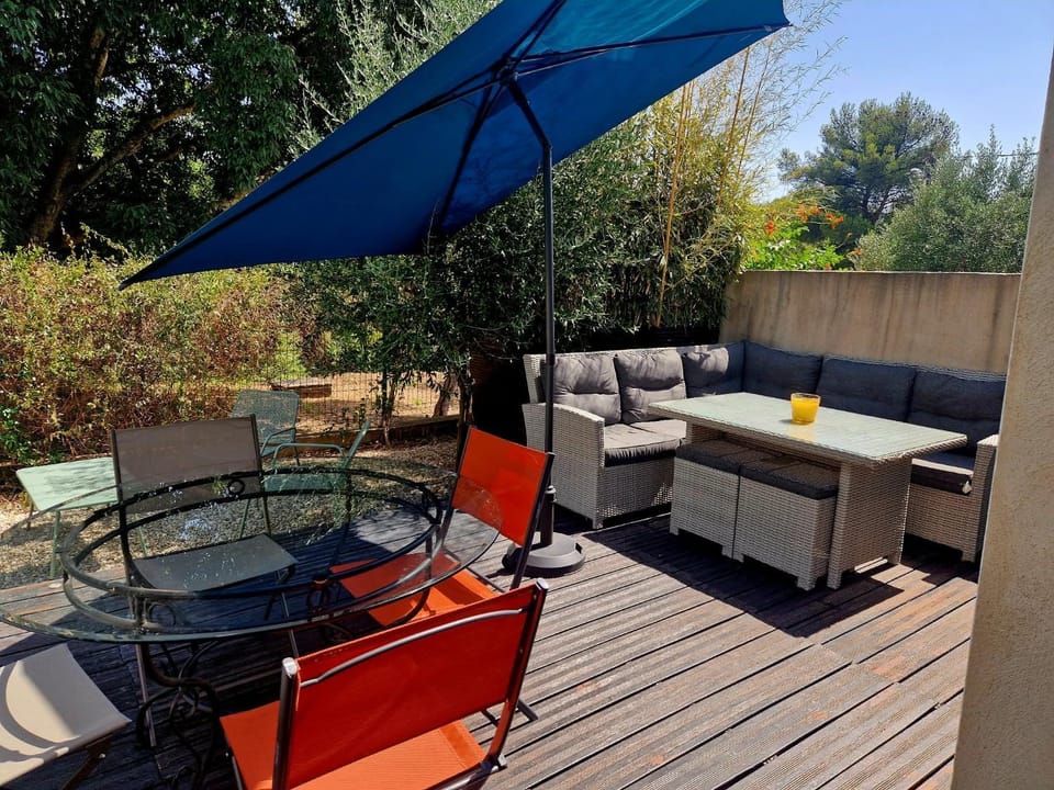 Garden, Dining area, Garden view