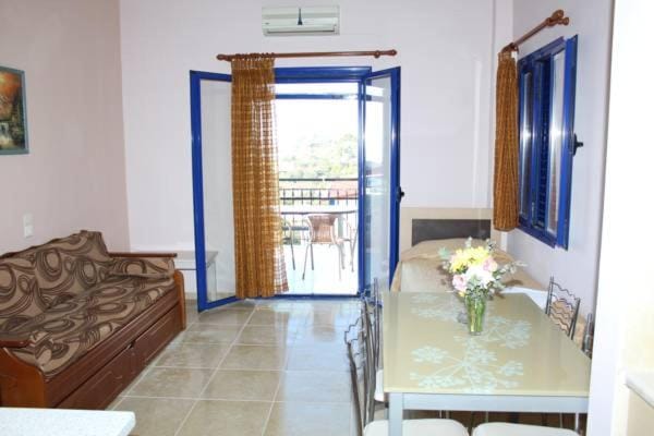 Michelle's Studios Apartment in Decentralized Administration of the Aegean