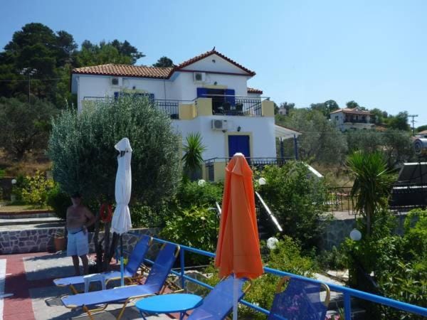Michelle's Studios Apartment in Decentralized Administration of the Aegean