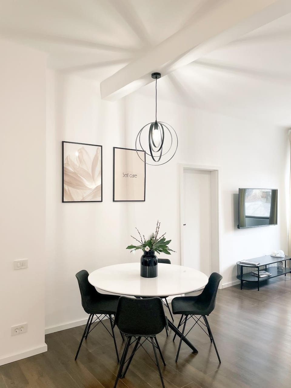 Ultracentral Comfort Loft Apartment in Bucharest