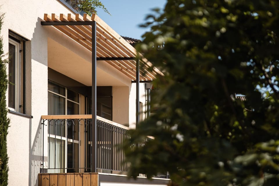 Property building, Balcony/Terrace