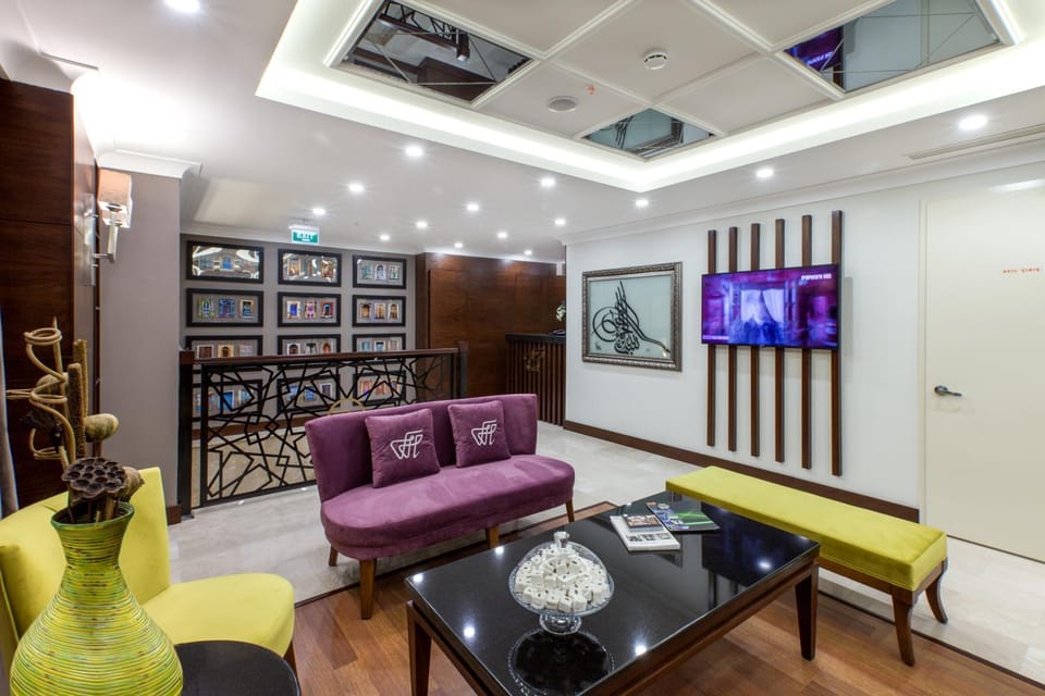Communal lounge/ TV room, Decorative detail