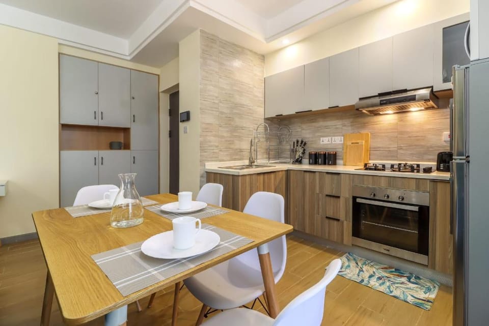 Elegant executive modernly furnished two bedroom apartment with amazing breathtaking city views with all modern luxurious facilities and ample private parking space Apartment in Nairobi County