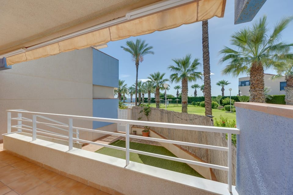 View (from property/room), Balcony/Terrace