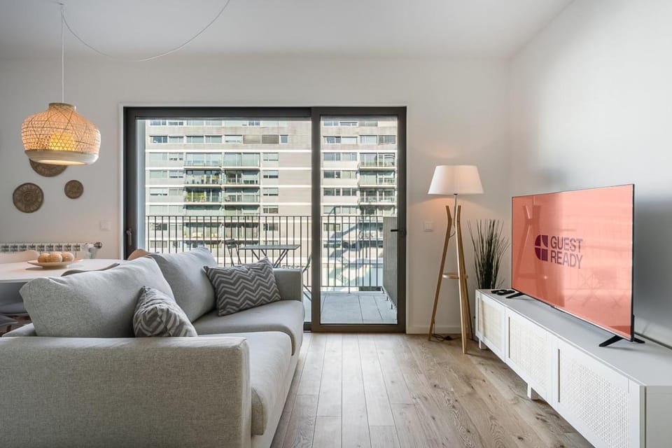 GuestReady – Steps from Estádio do Dragão Apartment in Porto