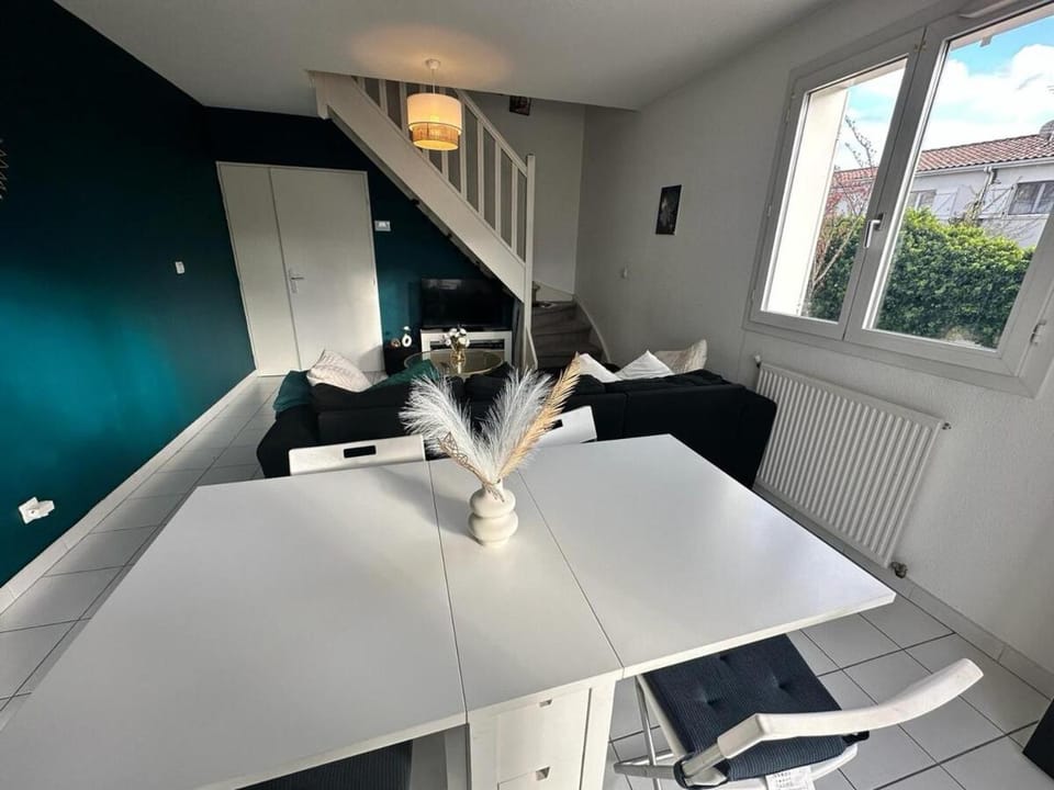 Le Mérignac Loft - Proche Aéroport Apartment in Mérignac