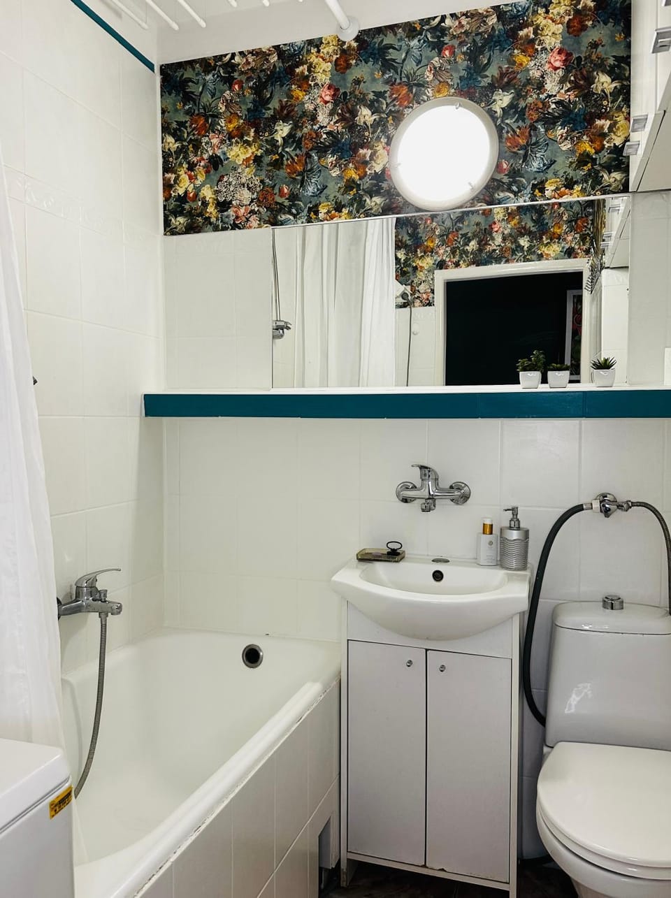 Toilet, Bathroom, Bath