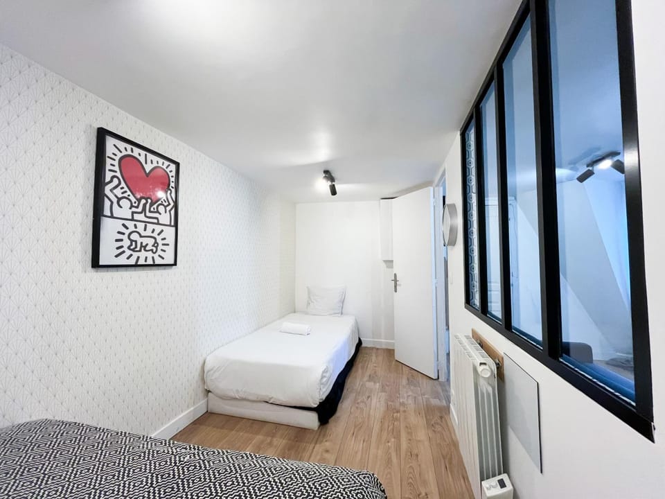 Appartement 10 - Paris Faubourg Bail Mobilité Apartment in Paris