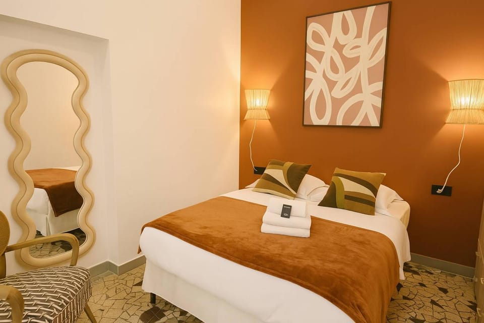 Appartement Bonne nouvelle - REX - Paris 10 - 6P Apartment in Paris