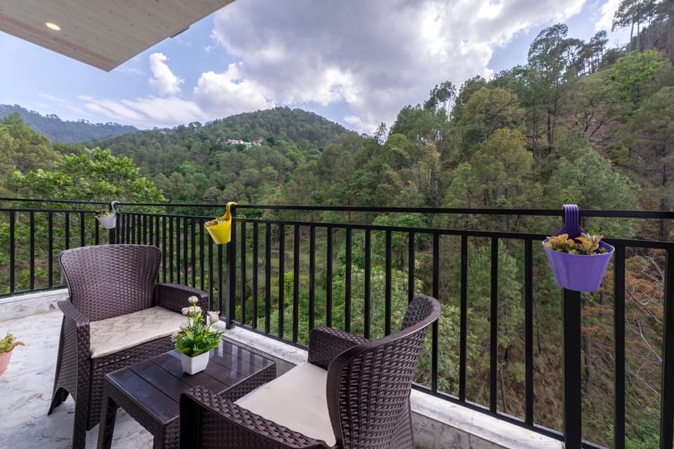 Day, Balcony/Terrace, Mountain view