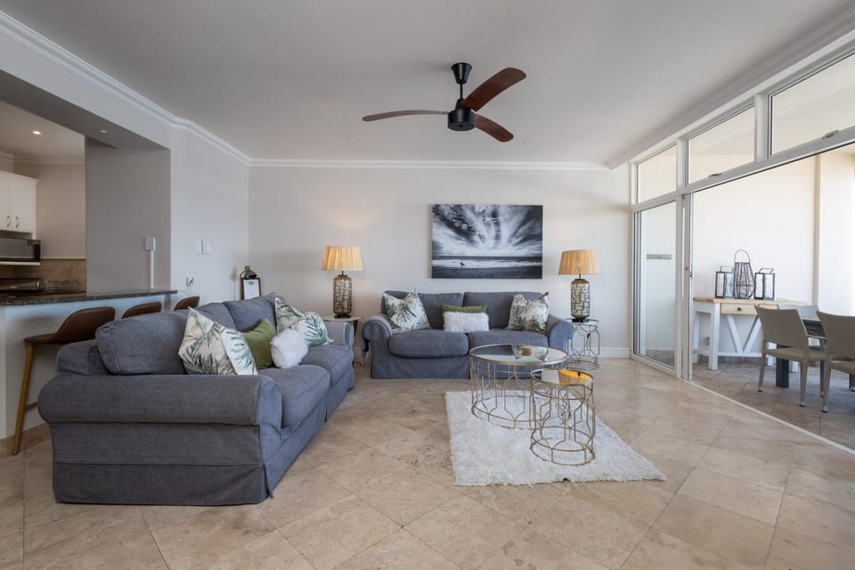 Oyster Schelles 10th floor Apartment in Umhlanga