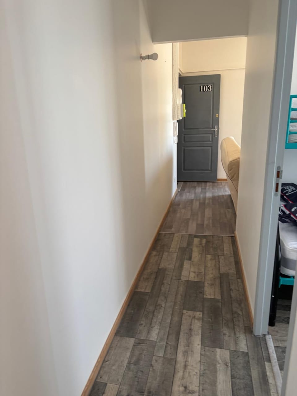 Appart T3 5 a 7 personnes beziers 15 minutes valras plage Clim parking Apartment in Nouvelle-Aquitaine