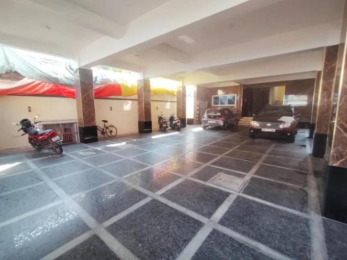 CBL104INN By Blessings - Chennai Trade Center Hotel in Chennai