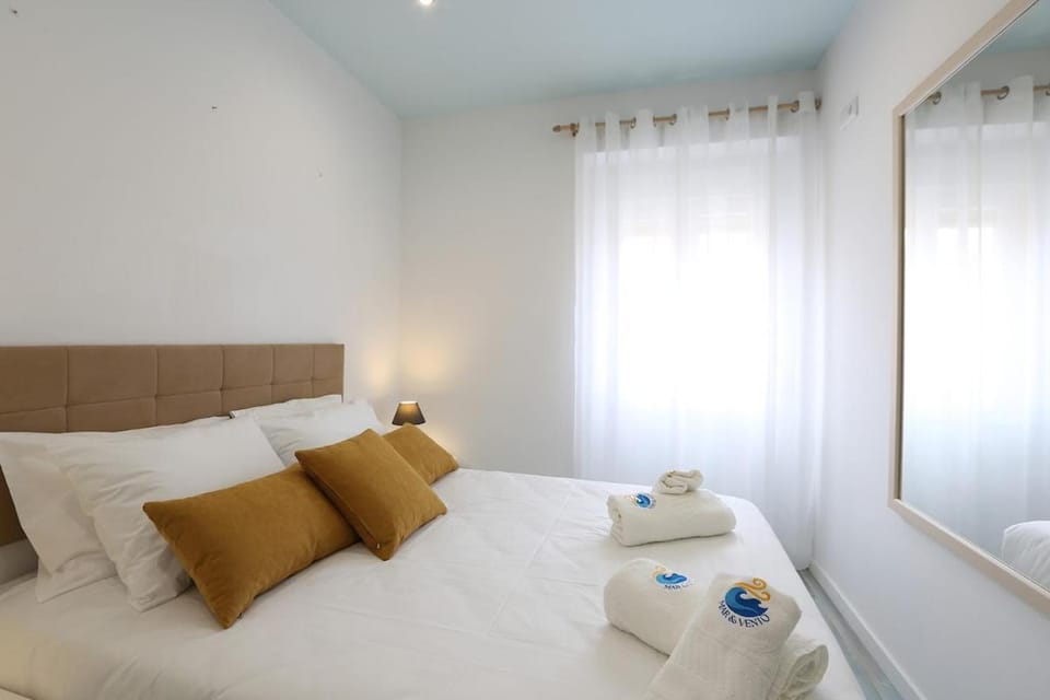T2-Sea and Wind Apartment in Nazaré