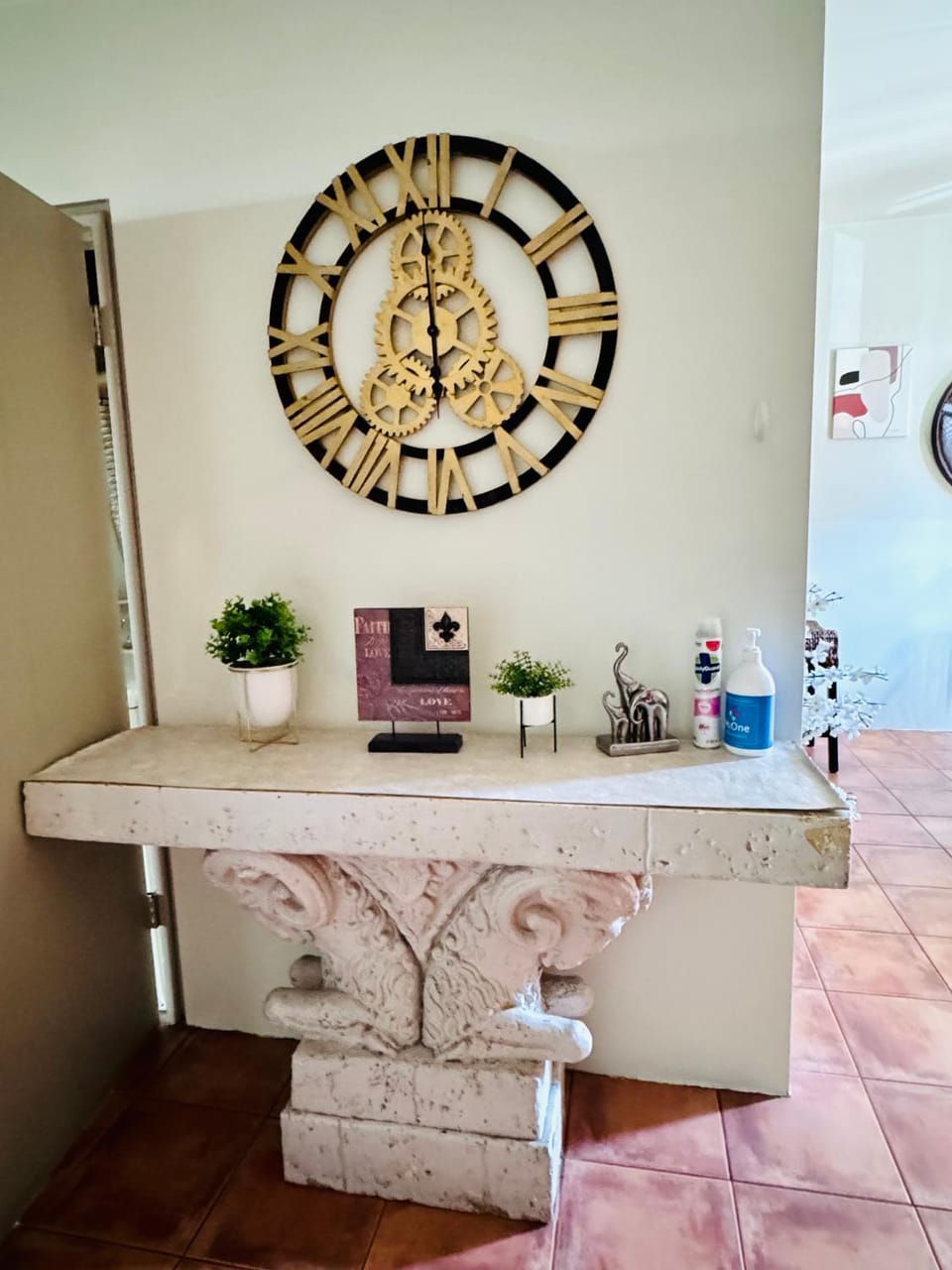 Departamento muy cómodo de 2 recamaras con estacionamiento muy cerca de zona rio y centro en Tijuana Apartment in Tijuana