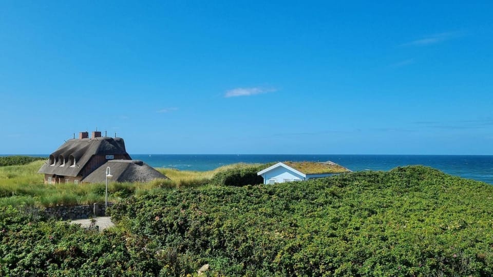 Duenenhof-zum-Kronprinzen-App-53 Apartment in Wenningstedt-Braderup