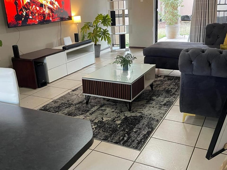 The Northern Star Apartment in Randburg