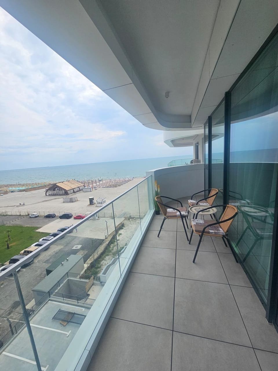 Day, Natural landscape, Balcony/Terrace, Seating area, Beach, Sea view