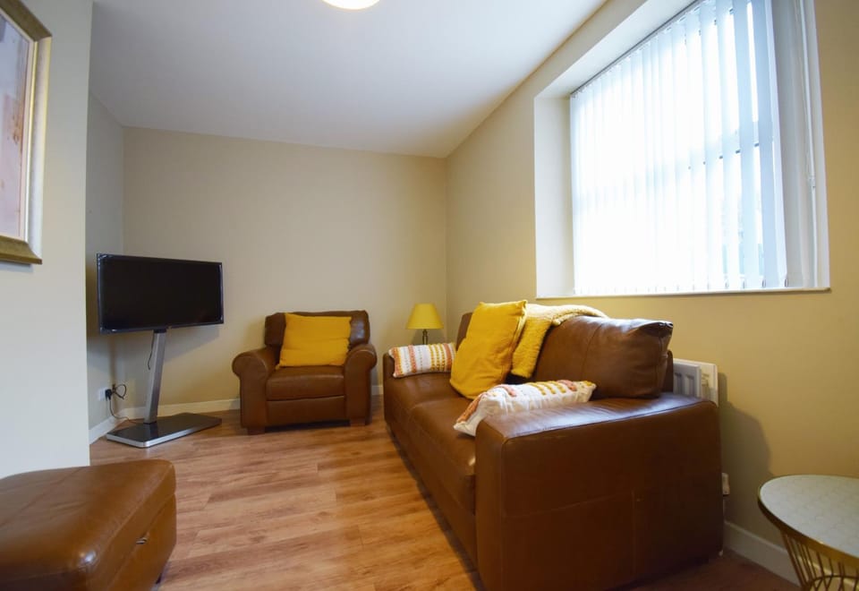 Lovely 2 Bedroom Apartment in Omagh Town Centre Apartment in Omagh