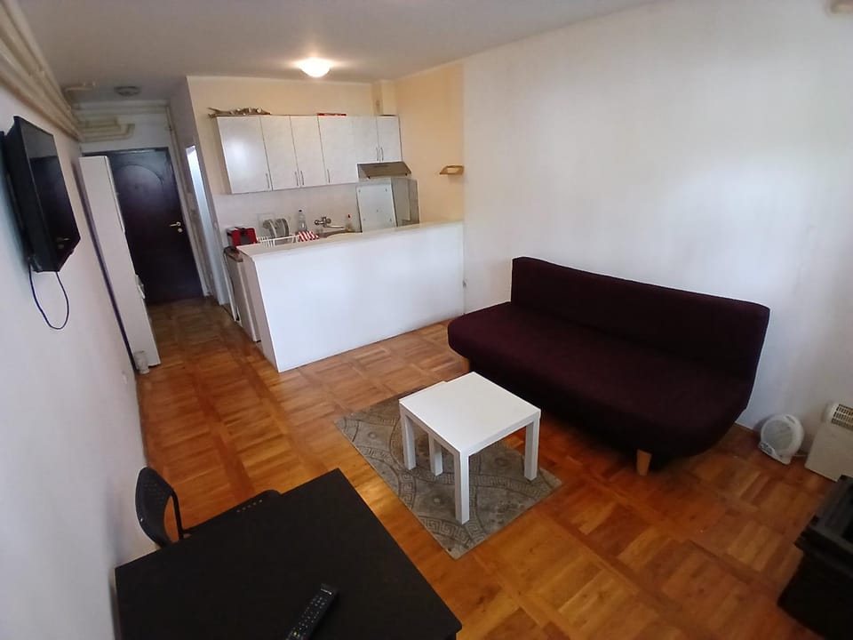 17 Oktobar Rakovica Apartment in Belgrade