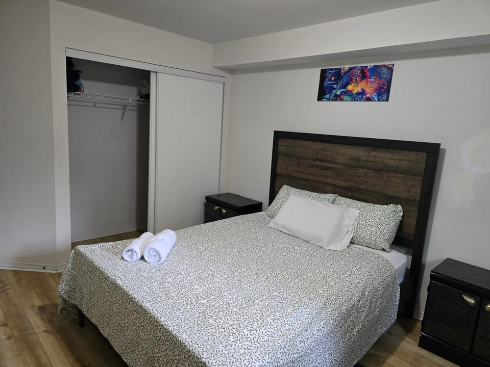 Bed, Photo of the whole room, Bedroom, towels, wardrobe
