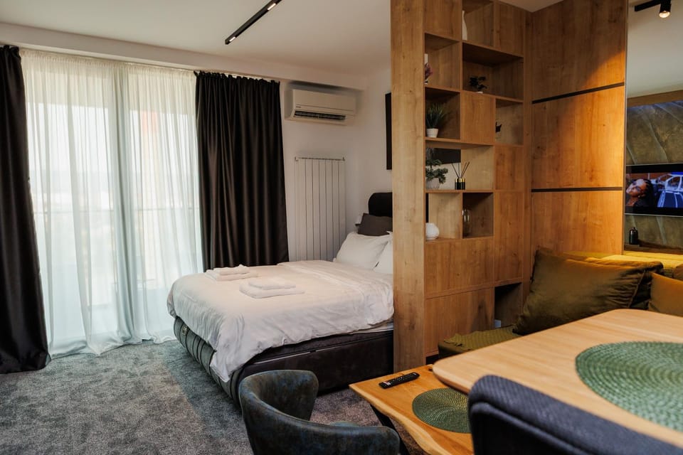 Grey Nest - Luxury Studio Apartment in Planet Residence, Niš Apartment in Serbia