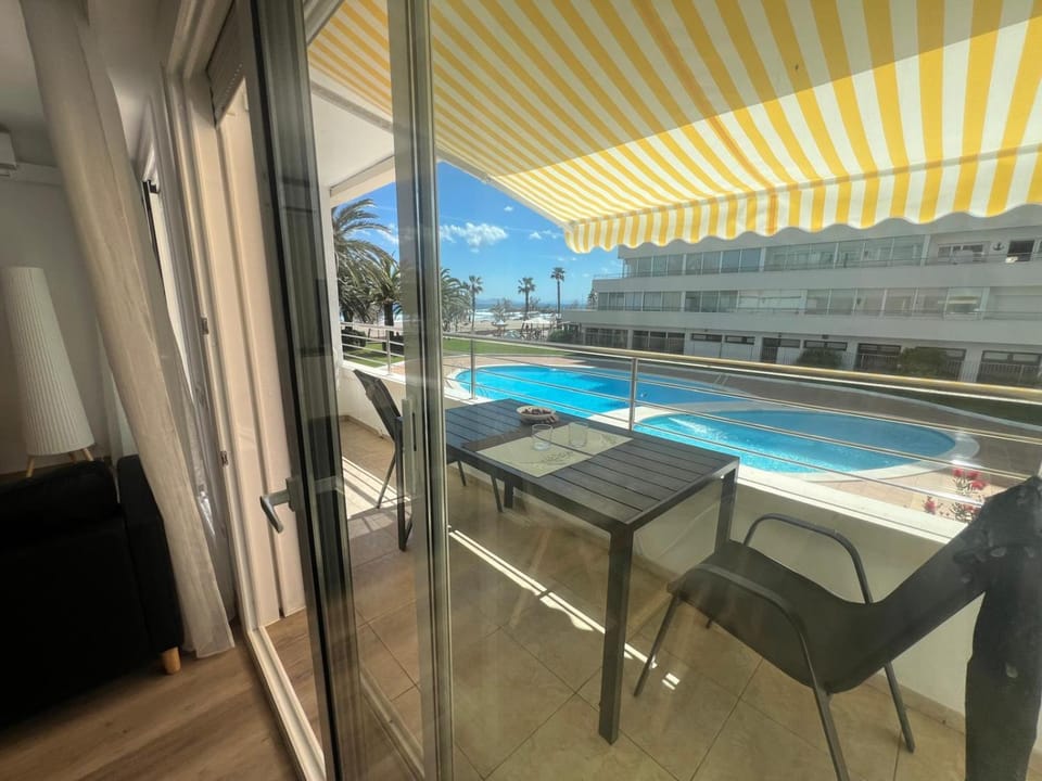 Patio, Day, View (from property/room), Balcony/Terrace, Pool view, Swimming pool