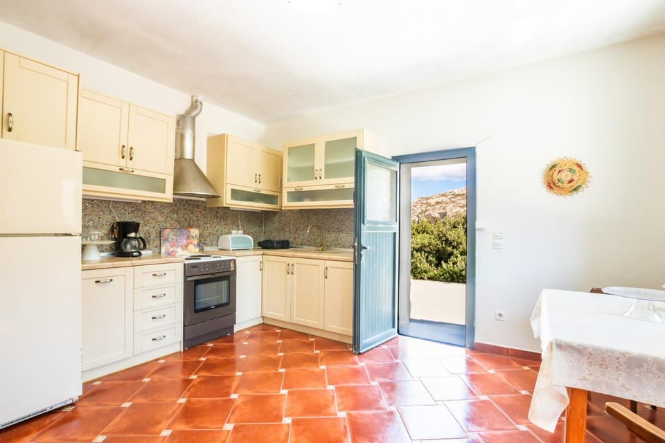 Sunny Hillside Escape Apartment in Karpathos, 857 00, Greece