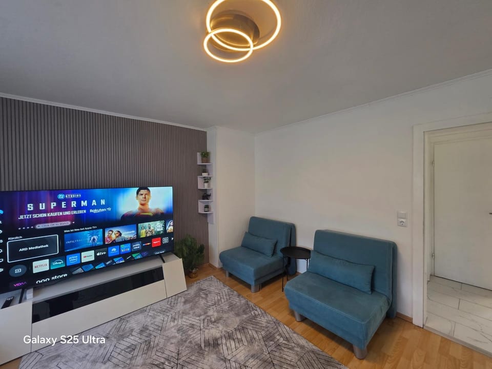 Communal lounge/ TV room, Living room