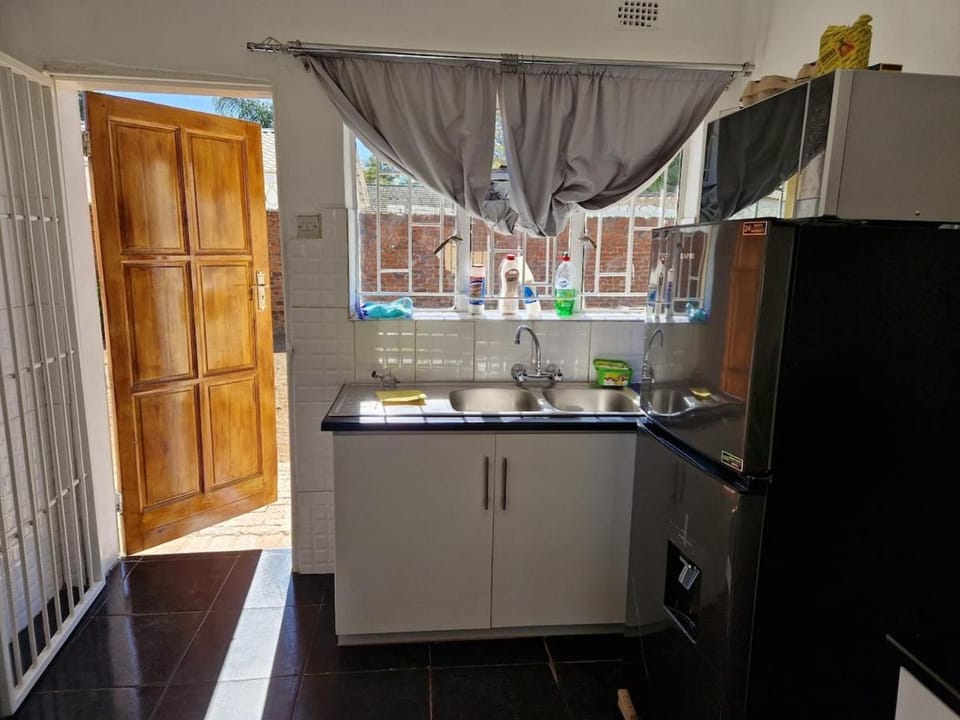 Cosy Harare Haven Cottage Apartment in Harare