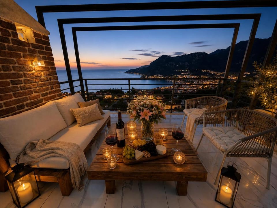 Sweet Home Turunc - Sea View Suites with One Bedroom Apartment in Muğla Province