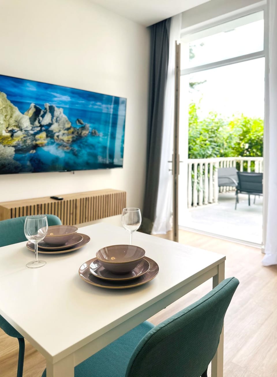 TV and multimedia, Balcony/Terrace, Dining area