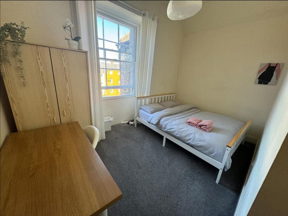 Edinburgh Central Cozy Flat Apartment in Edinburgh