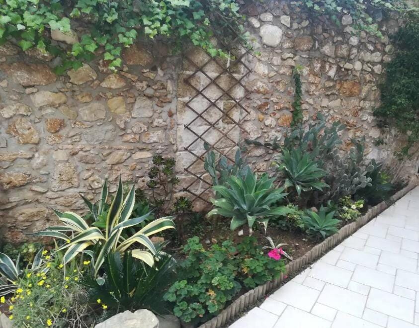 Holiday Malsine Apartment in Avola