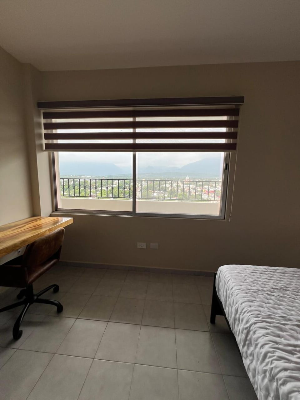 Photo of the whole room, Seating area, Bedroom