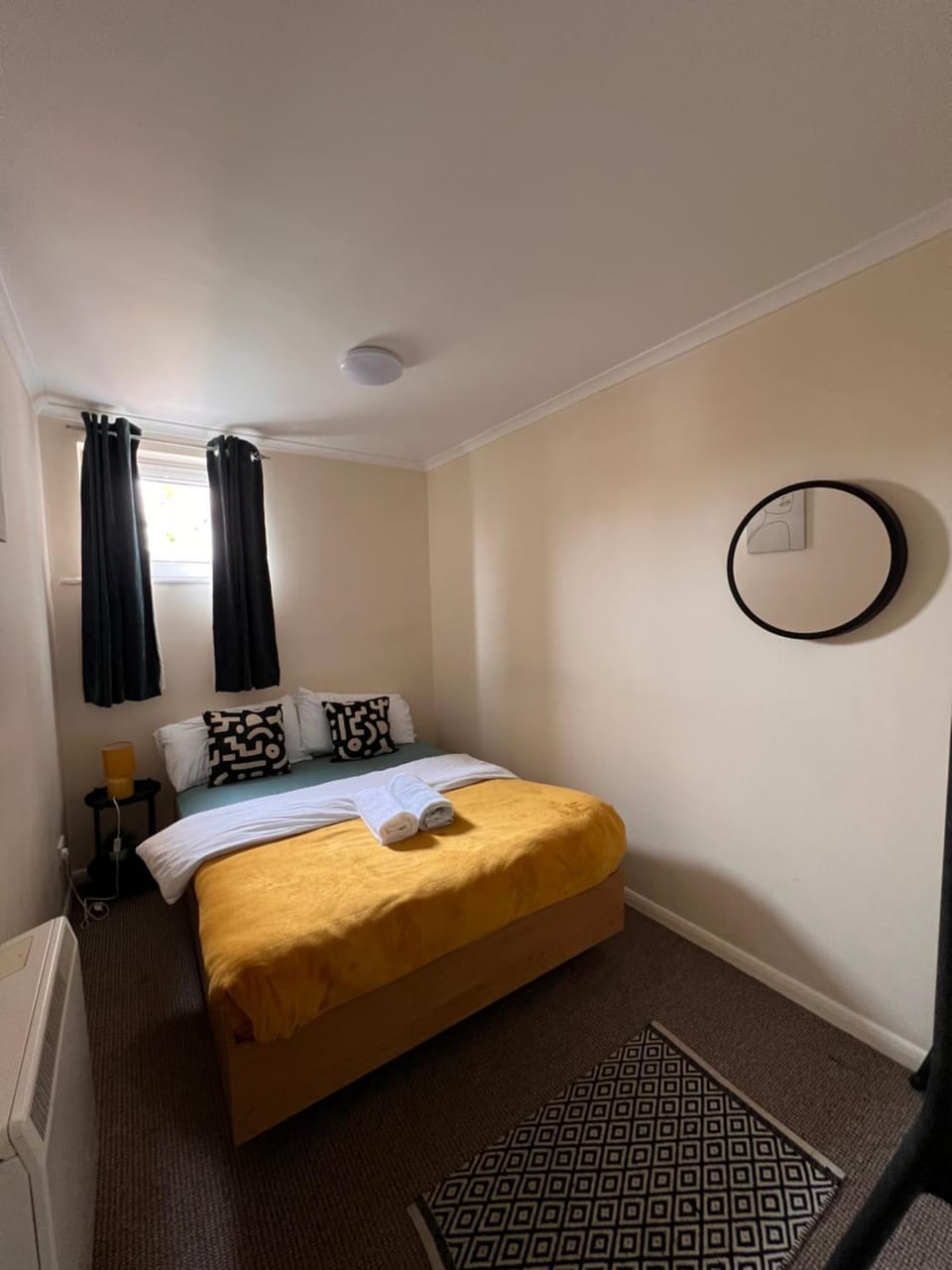 Whole Flat - Free Parking - Cathedral & Canal View Apartment in Lincoln