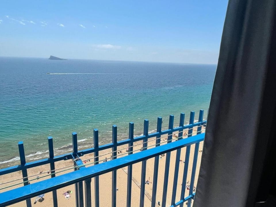Beachfront studio in Benidorm Apartment in Benidorm