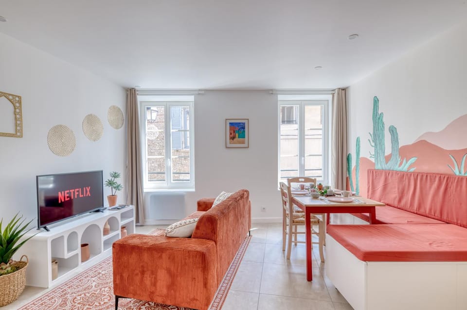 Living room, Meals