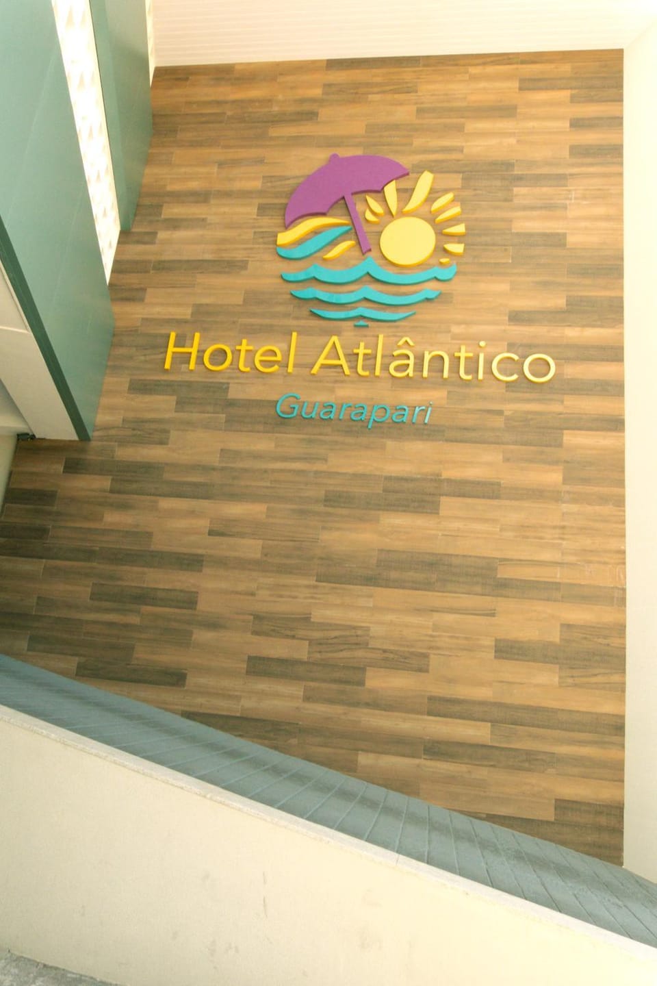 Facade/entrance, Logo/Certificate/Sign